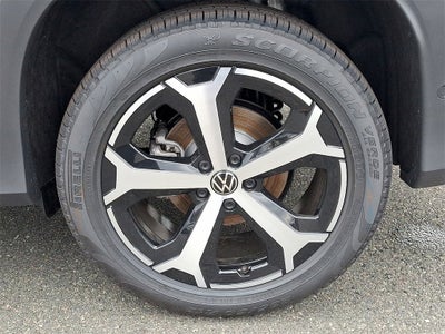 2025 Volkswagen Tiguan 2.0T SE