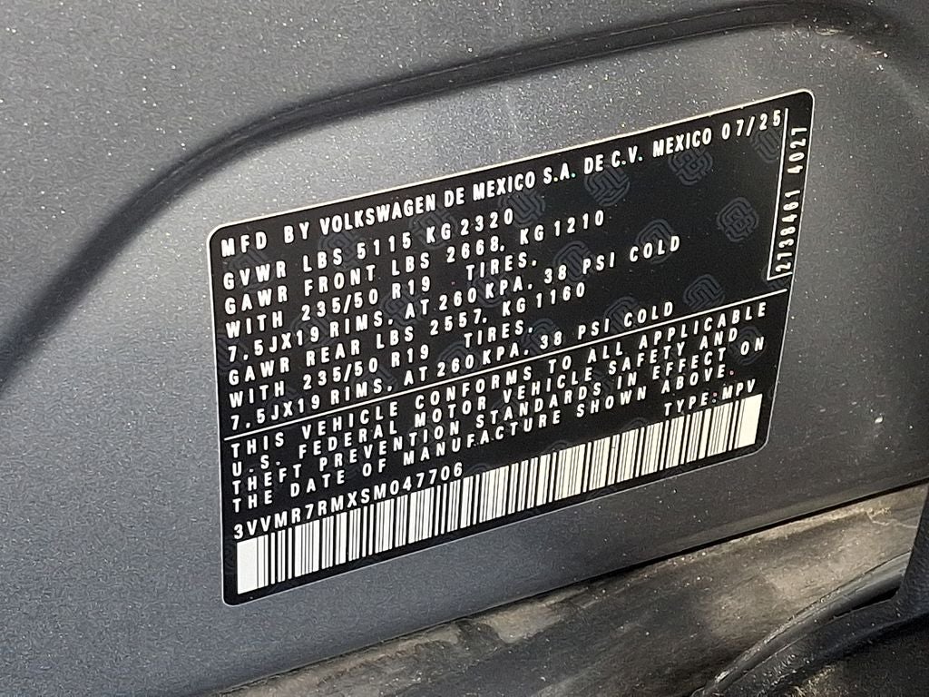 2025 Volkswagen Tiguan 2.0T SE