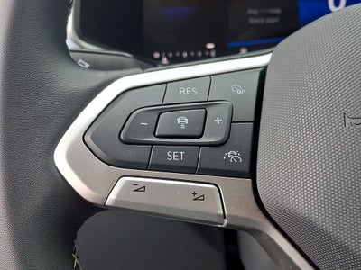 2025 Volkswagen Taos 1.5T SE