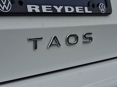 2025 Volkswagen Taos 1.5T SE