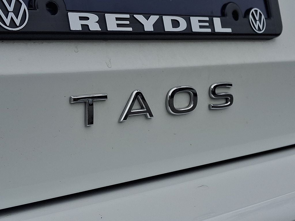 2025 Volkswagen Taos 1.5T SE