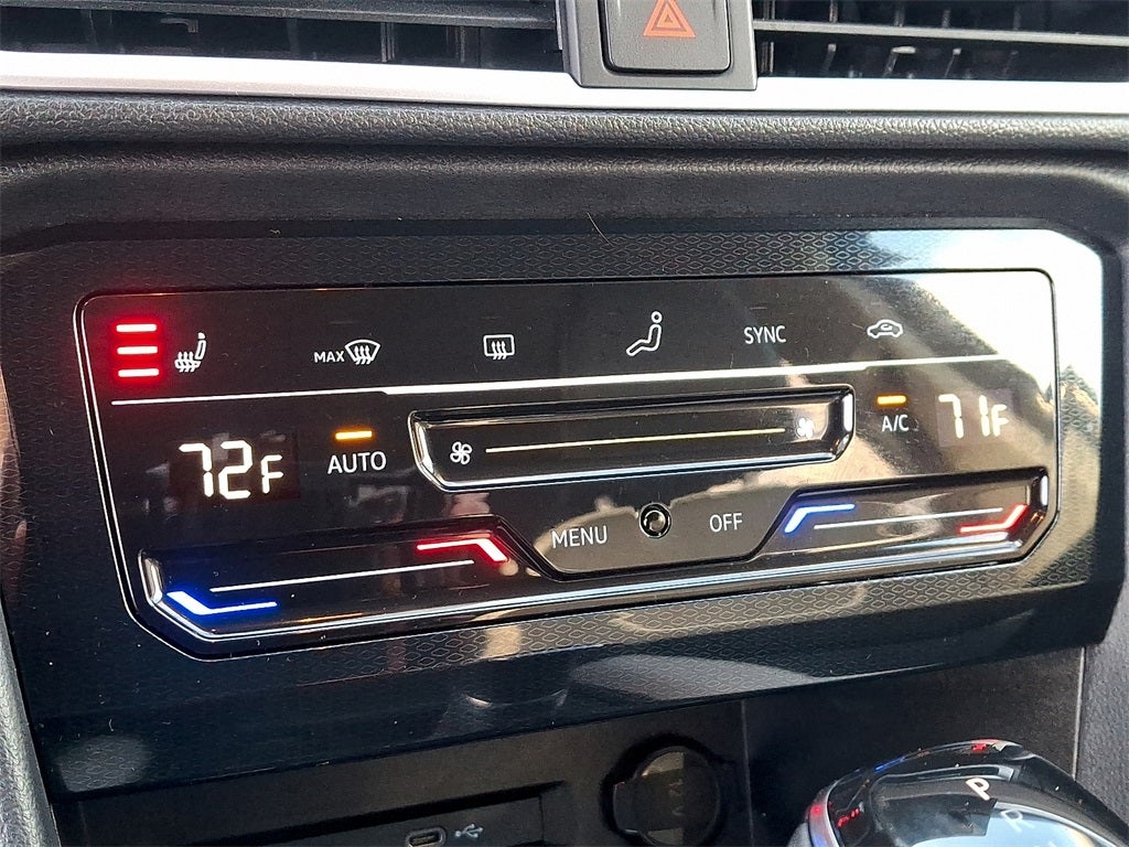 2025 Volkswagen Taos 1.5T SE