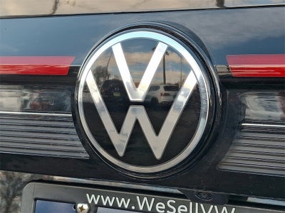 2025 Volkswagen Taos 1.5T SE