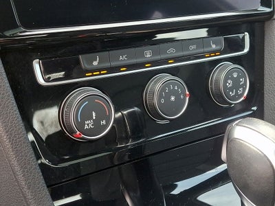 2021 Volkswagen Golf GTI 2.0T SE
