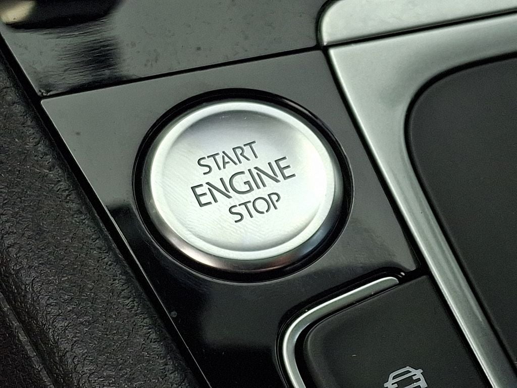 2021 Volkswagen Golf GTI 2.0T SE