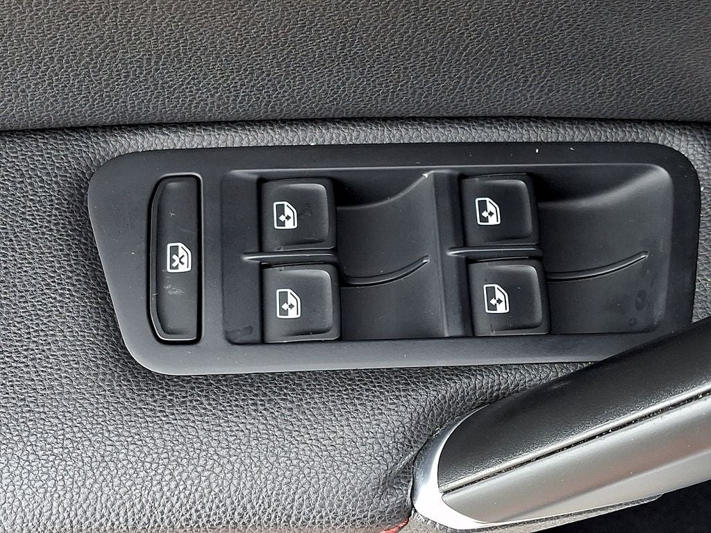 2021 Volkswagen Golf GTI 2.0T SE