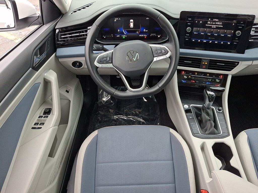 2025 Volkswagen Jetta 1.5T SE