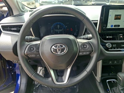 2025 Toyota Corolla Cross XLE