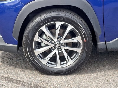2025 Toyota Corolla Cross XLE