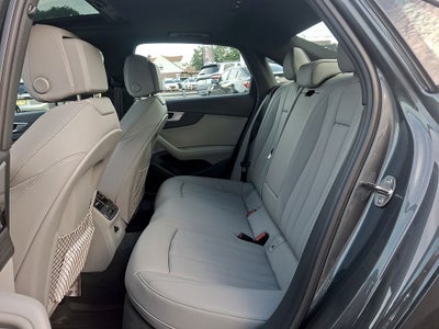 2023 Audi A4 45 S line Premium quattro