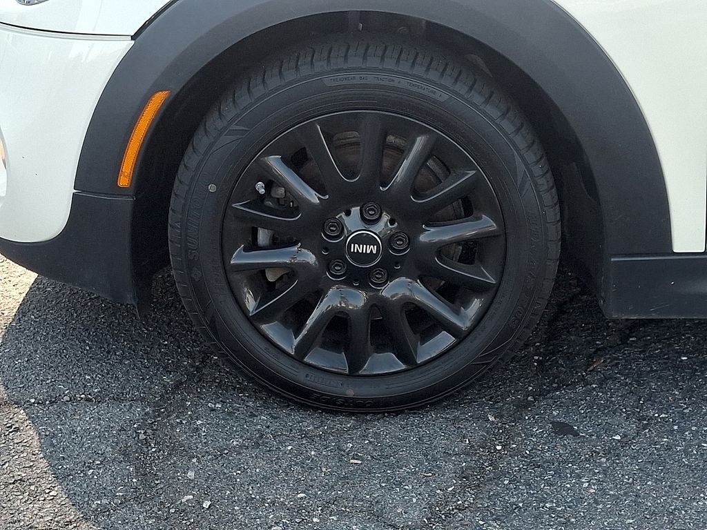 2019 MINI Cooper S Signature