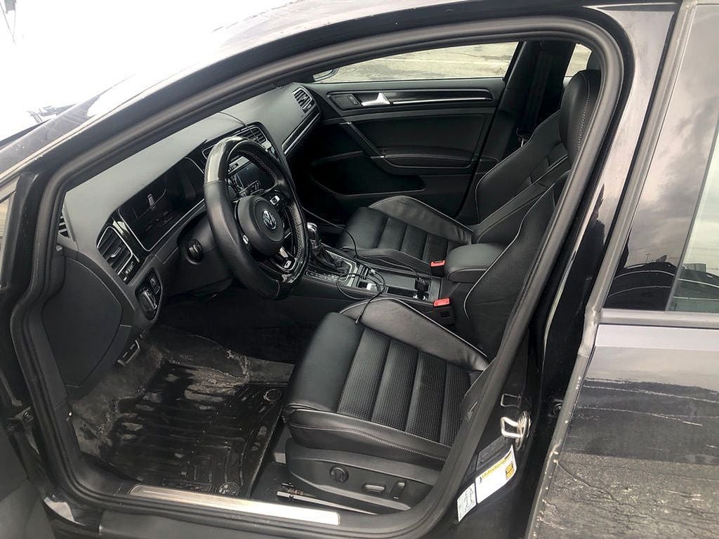 2019 Volkswagen Golf R DCC & Navigation 4Motion