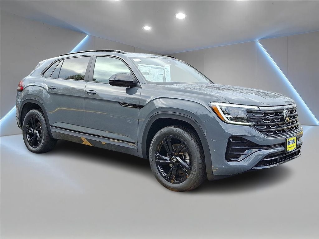2026 Volkswagen Atlas Cross Sport 2.0T SEL R-Line Black