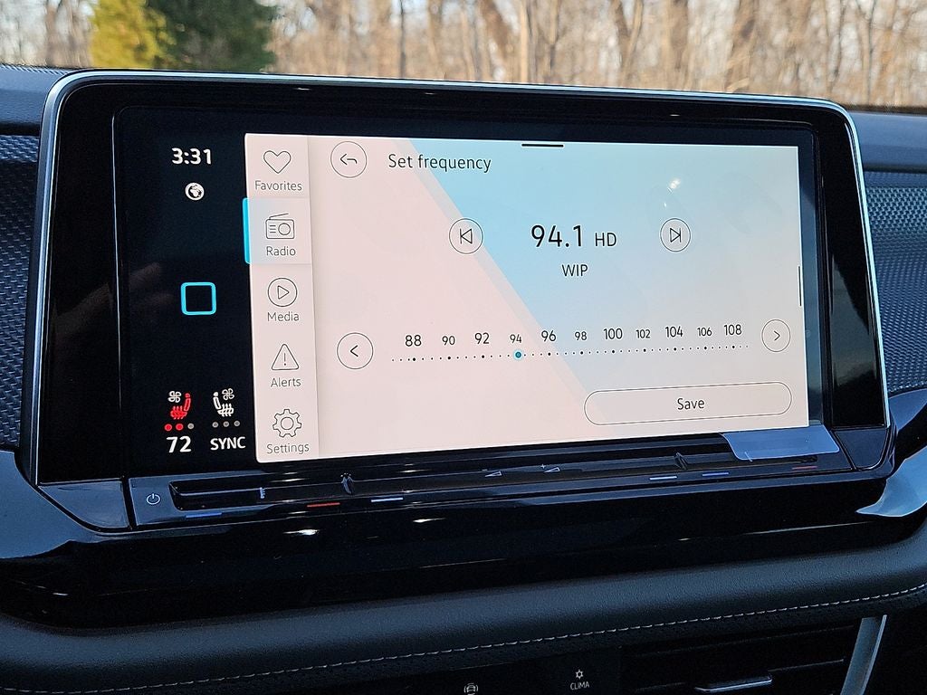 2024 Volkswagen Atlas Cross Sport 2.0T SEL R-Line