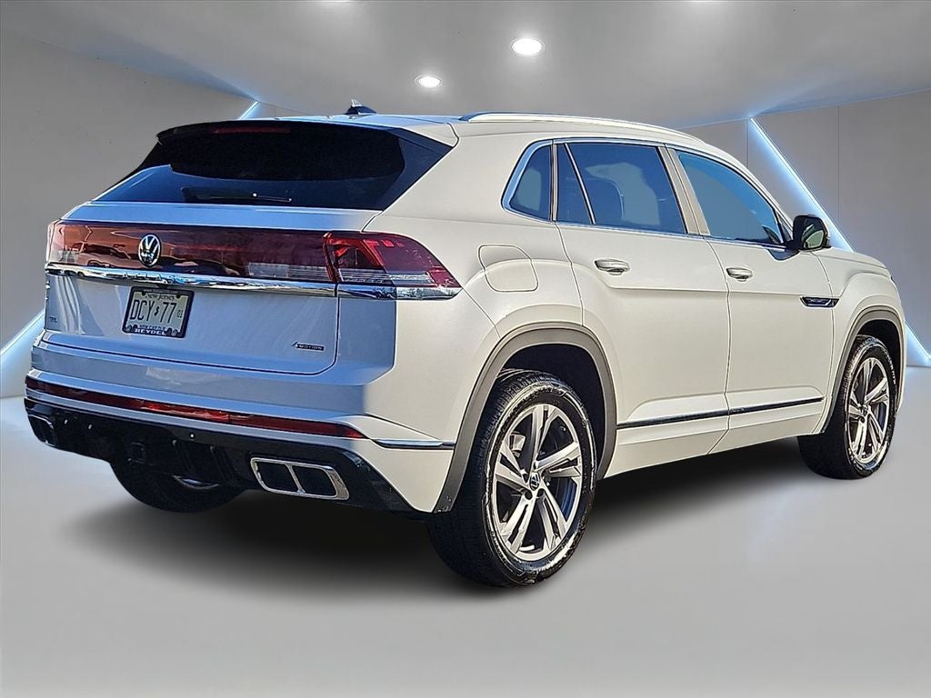 2024 Volkswagen Atlas Cross Sport 2.0T SEL R-Line