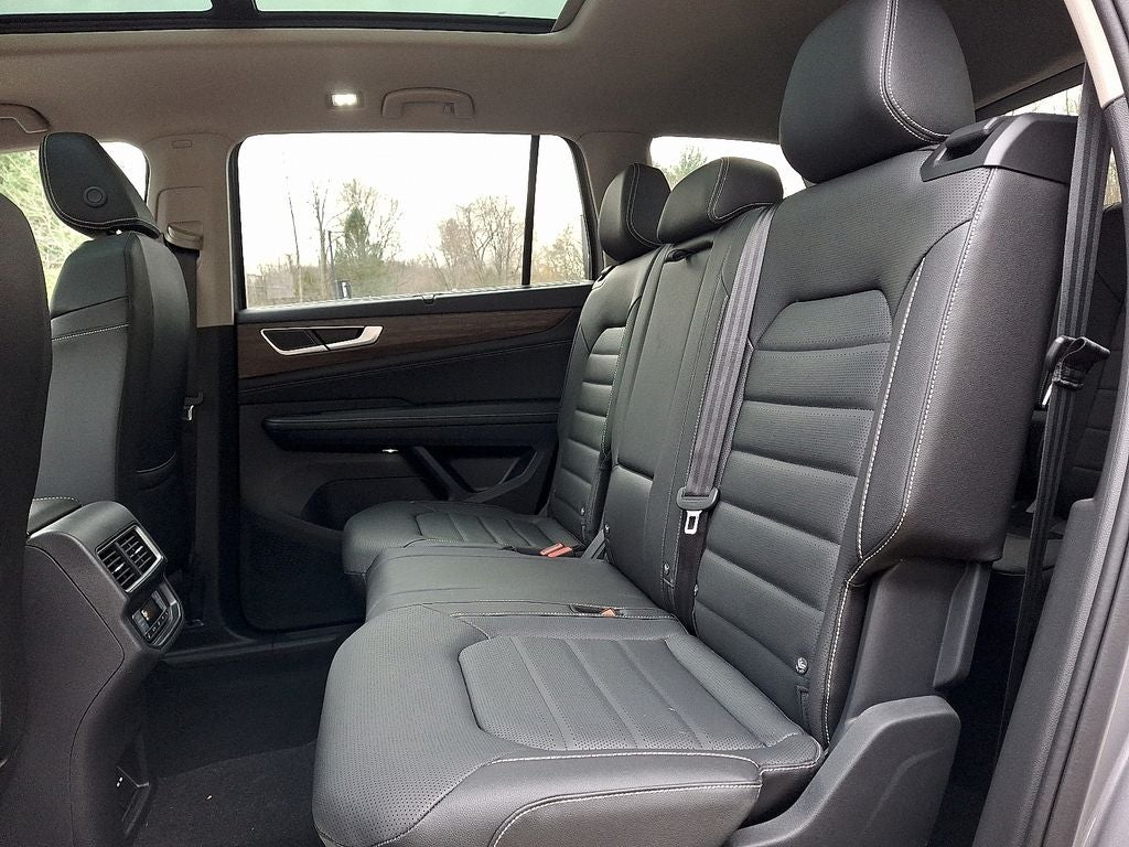 2026 Volkswagen Atlas 2.0T SEL