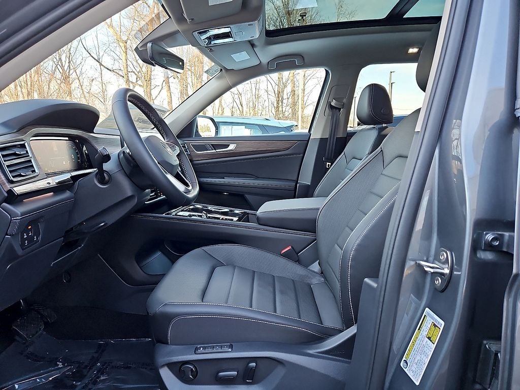 2025 Volkswagen Atlas 2.0T SEL