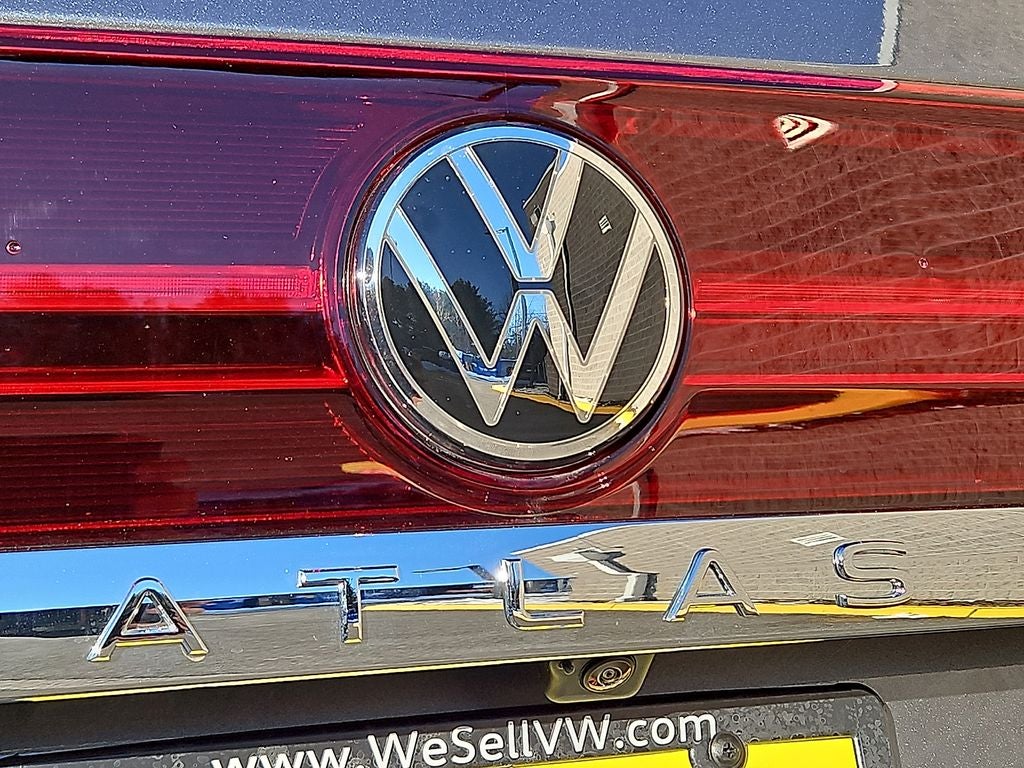 2025 Volkswagen Atlas 2.0T SEL