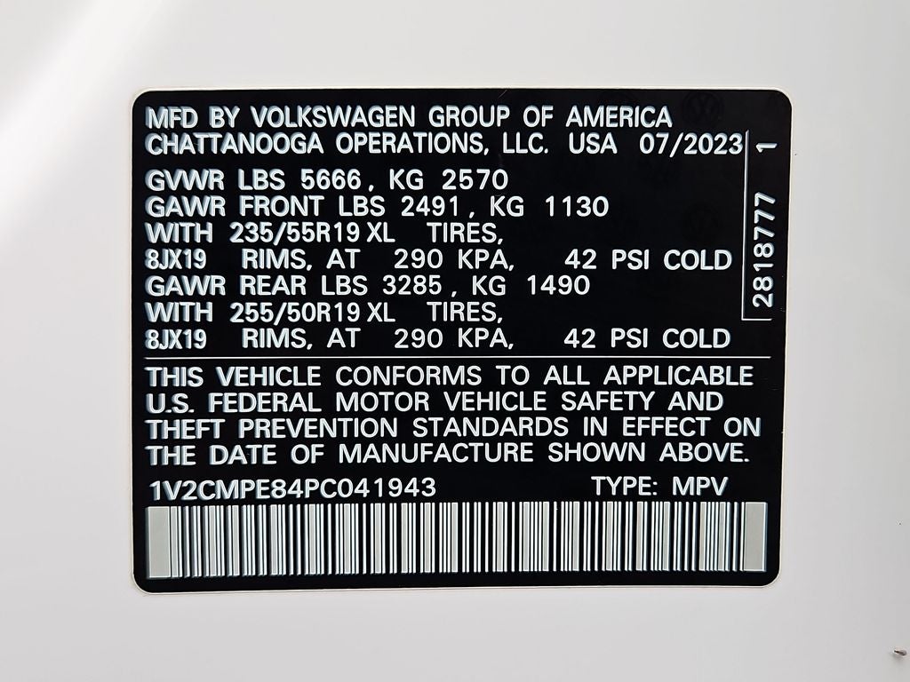 2023 Volkswagen ID.4 Pro