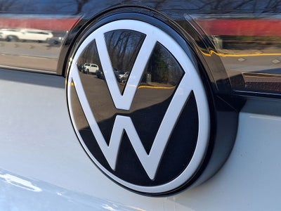 2023 Volkswagen ID.4 Pro