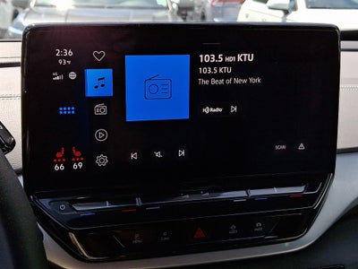 2023 Volkswagen ID.4 Pro
