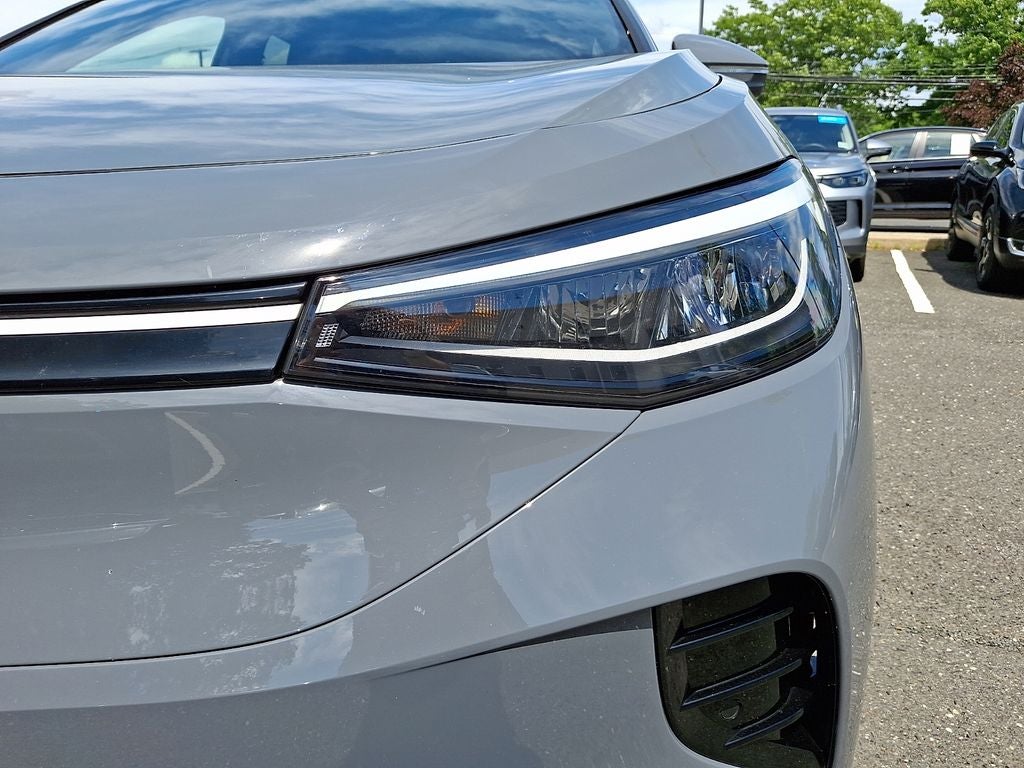 2023 Volkswagen ID.4 Pro