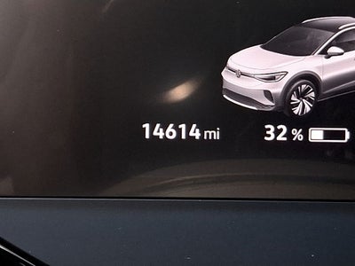 2023 Volkswagen ID.4 Pro