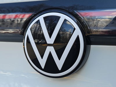 2023 Volkswagen ID.4 Pro