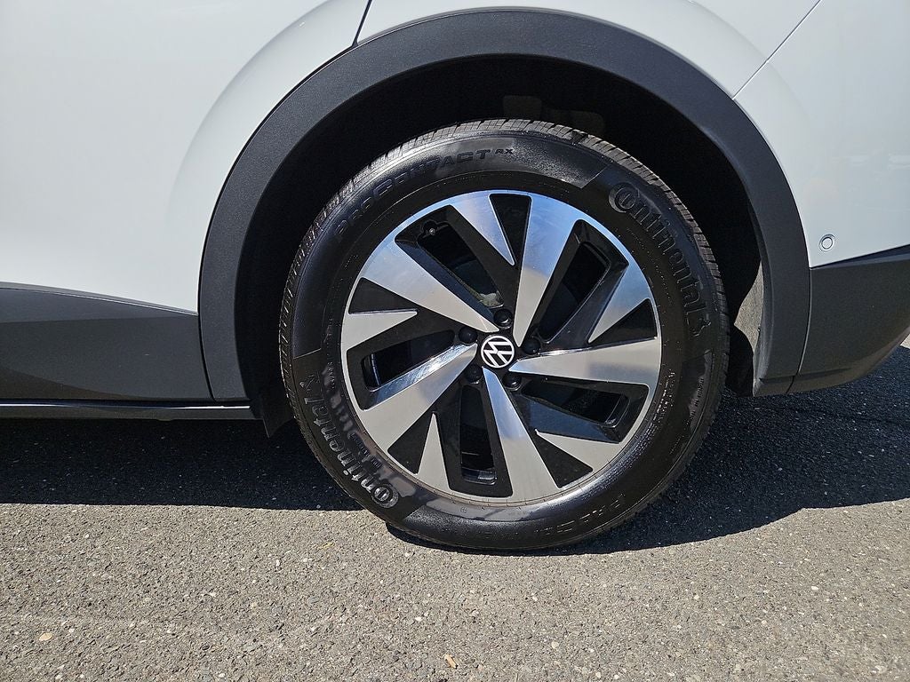 2023 Volkswagen ID.4 Pro