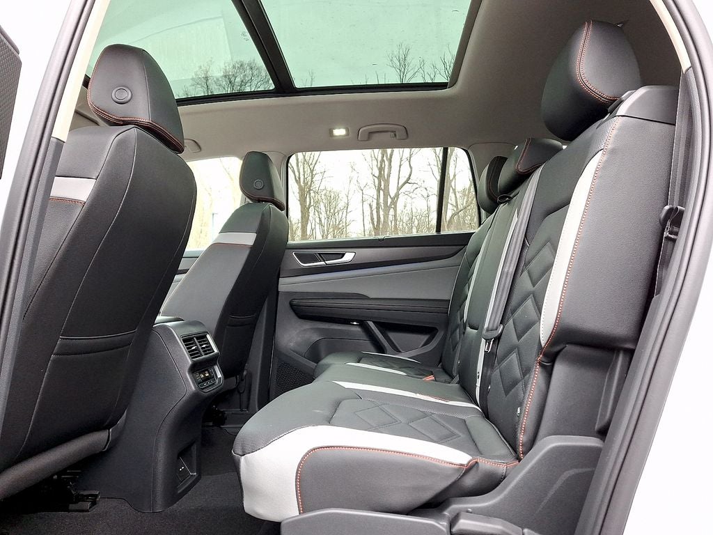 2026 Volkswagen Atlas 2.0T Peak Edition