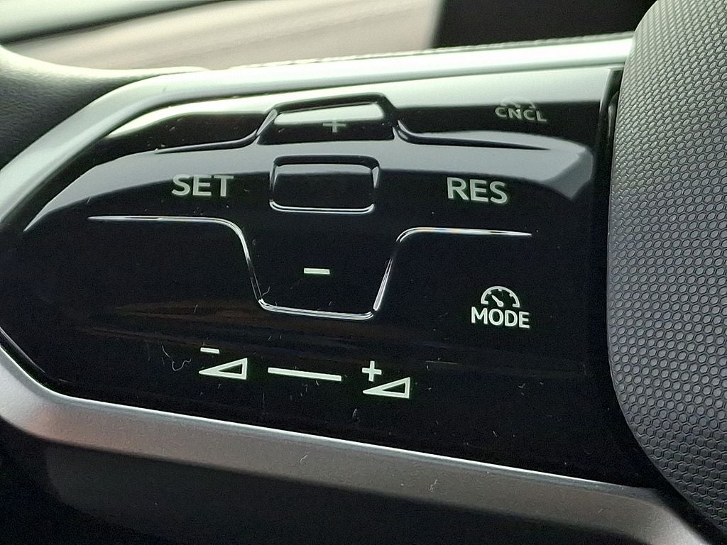 2025 Volkswagen ID.4 Pro