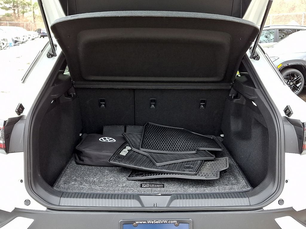 2025 Volkswagen ID.4 Pro