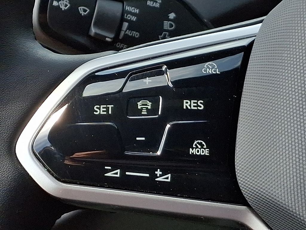 2024 Volkswagen ID.4 Pro