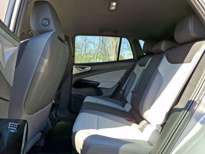 2025 Volkswagen ID.4 Pro