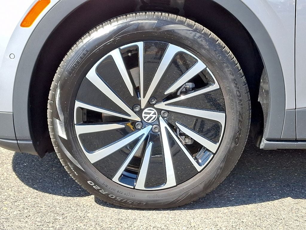 2025 Volkswagen ID.4 Pro