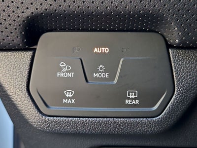 2026 Volkswagen Atlas Cross Sport SEL Premium R-Line