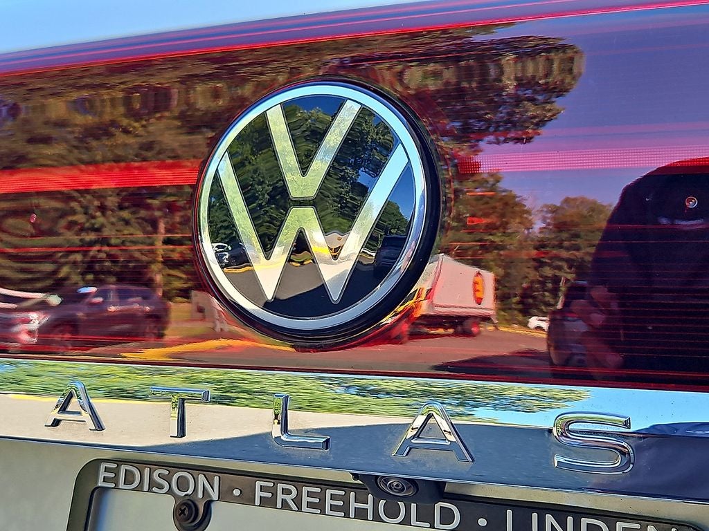 2026 Volkswagen Atlas Cross Sport SEL Premium R-Line