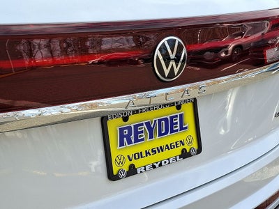 2026 Volkswagen Atlas Cross Sport 2.0T SEL Premium R-Line