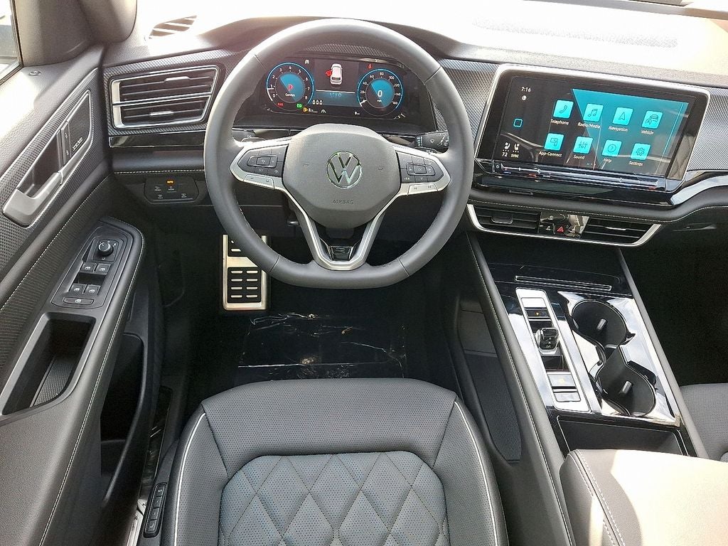 2026 Volkswagen Atlas Cross Sport 2.0T SEL Premium R-Line