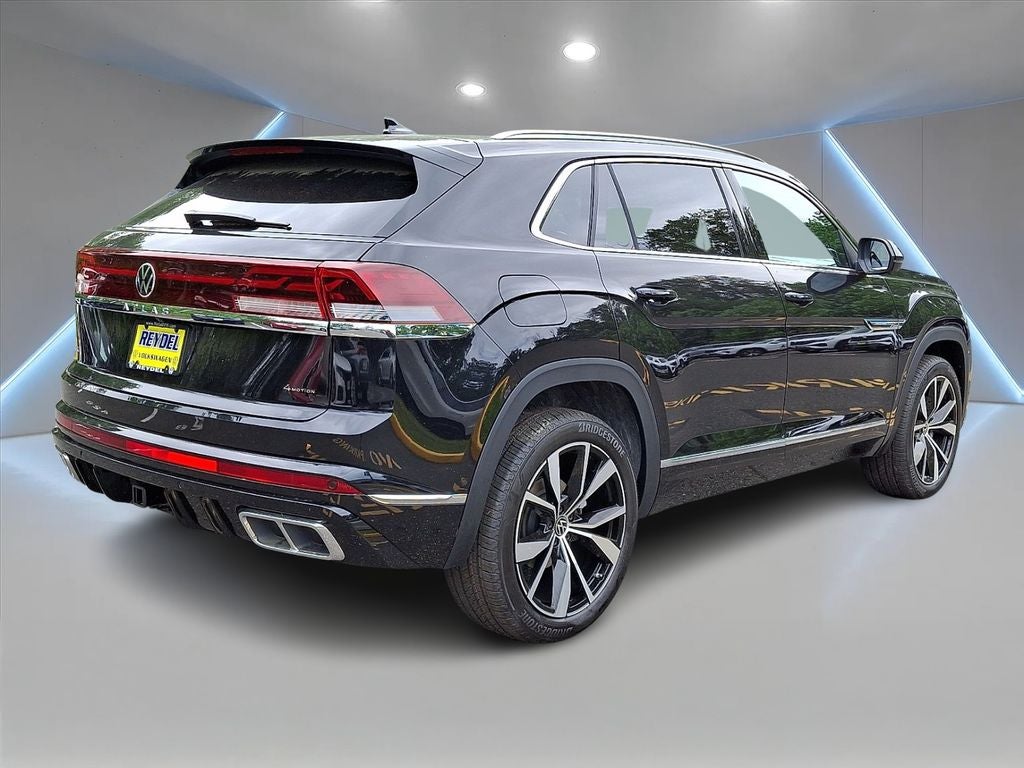 2026 Volkswagen Atlas Cross Sport 2.0T SEL Premium R-Line