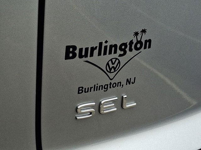 2026 Volkswagen Atlas Cross Sport SEL Premium R-Line