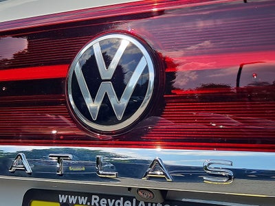 2026 Volkswagen Atlas Cross Sport SEL Premium R-Line