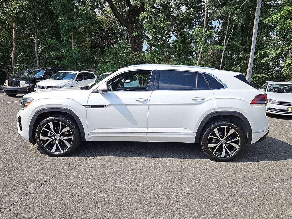 2026 Volkswagen Atlas Cross Sport SEL Premium R-Line