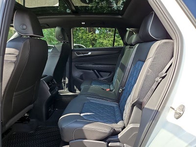 2026 Volkswagen Atlas Cross Sport SEL Premium R-Line