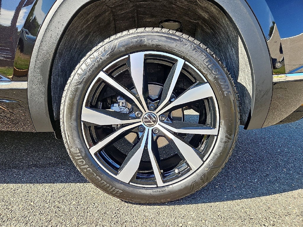2026 Volkswagen Atlas Cross Sport SEL Premium R-Line