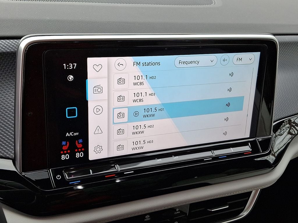 2025 Volkswagen Atlas Cross Sport 2.0T SEL Premium R-Line