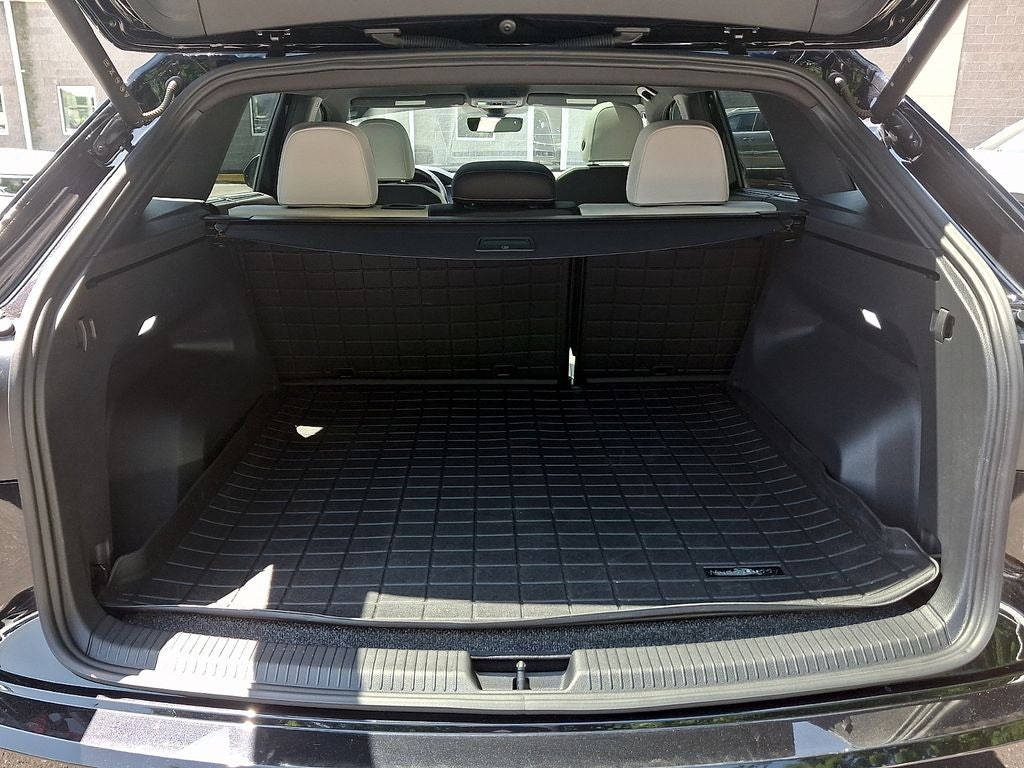 2024 Volkswagen Atlas Cross Sport 2.0T SEL Premium R-Line
