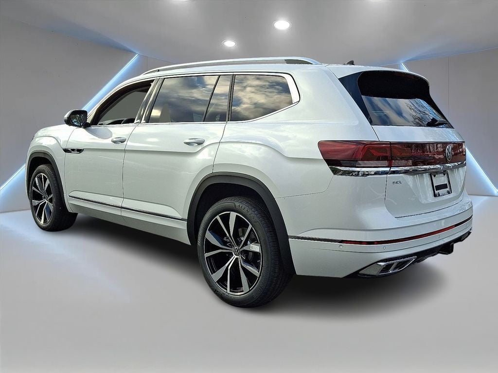 2026 Volkswagen Atlas 2.0T SEL Premium R-Line