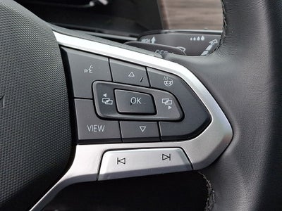 2025 Volkswagen Atlas 2.0T SEL Premium R-Line