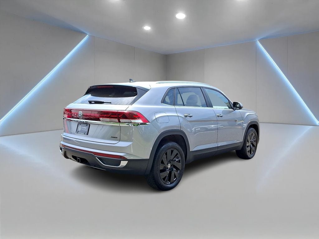 2025 Volkswagen Atlas Cross Sport 2.0T SE w/Technology